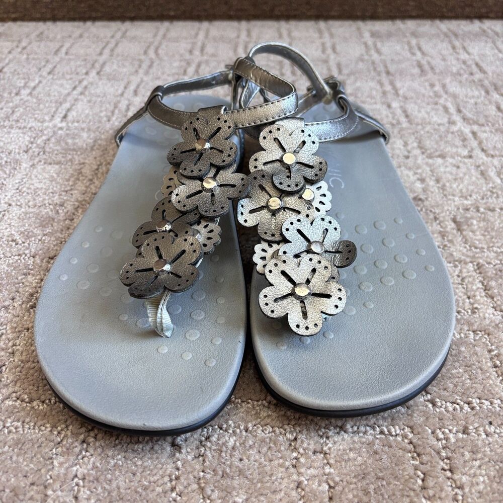 Vionic Julie II Floral Thong Sandals Women's 8 Silver Gray Comfort Orthopedic - Picture 3 of 6